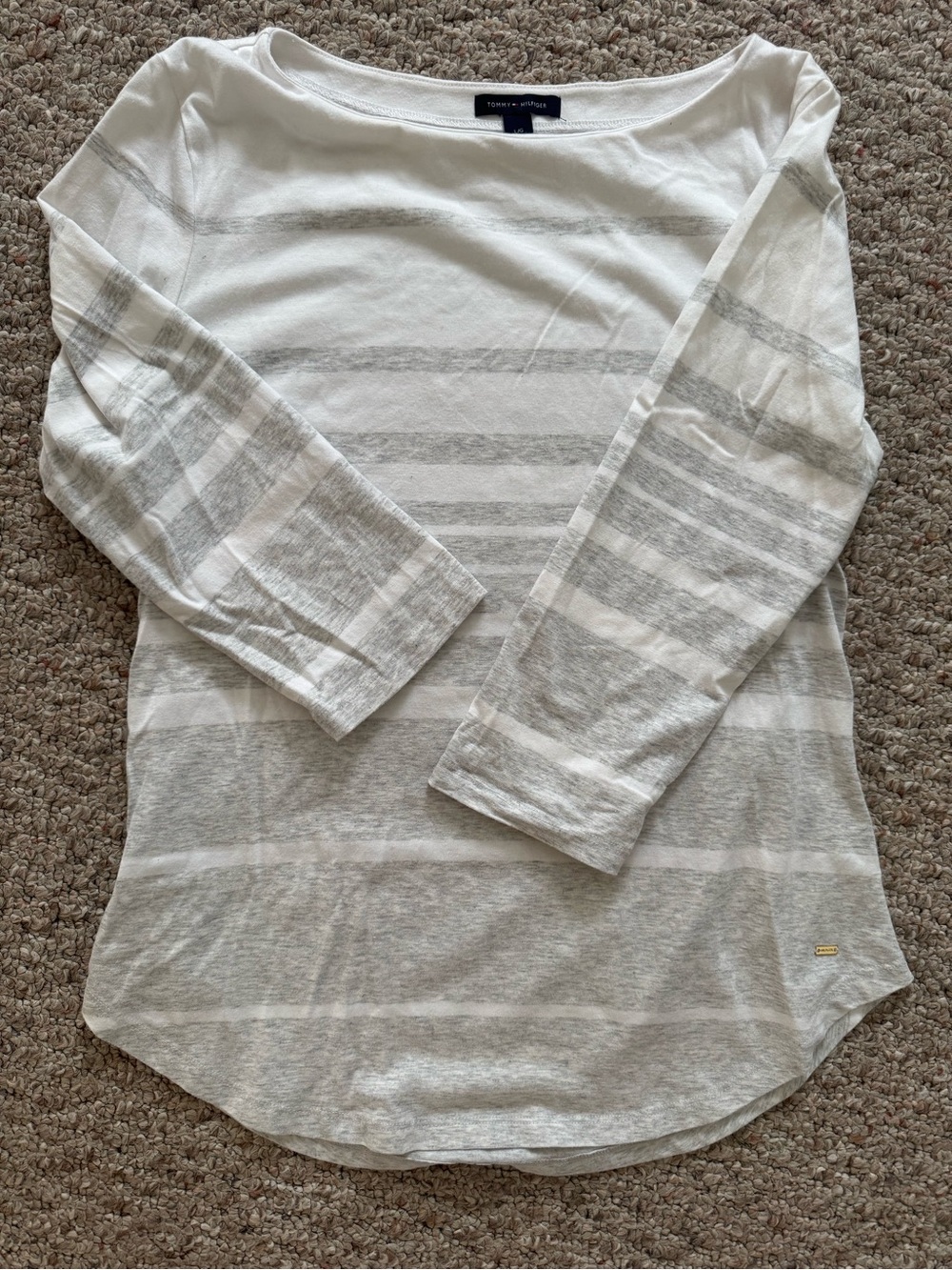 Tommy Hilfiger White and Light Gray Striped Long-Sleeve Tee
